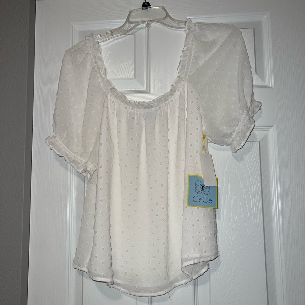 *NEW* Cece white short sleeve top with white polka dots NWT woman’s M - Picture 2 of 7